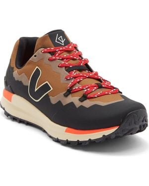 Veja Fitz Roy Trek Sneaker - Blue