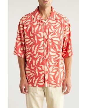 TOPMAN Leaf Print Revere Short Sleeve Shirt - Red