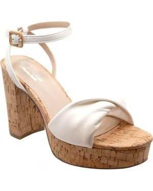 Charles David Madelina Platform Sandal - Metallic