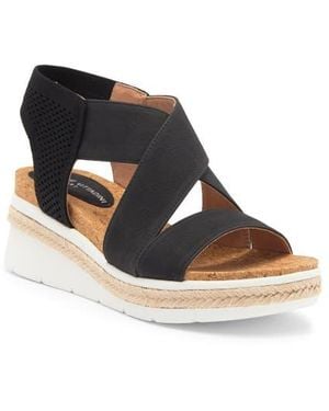 Adrienne Vittadini Carri Platform Wedge Sandal - Black