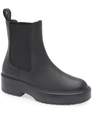 Steve Madden Madalyn Chelsea Boot - Black