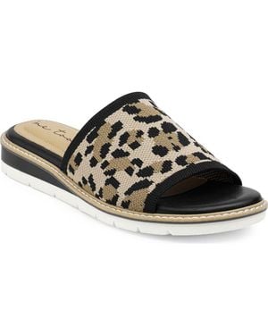 Me Too Aaryn Slide Sandal - Black