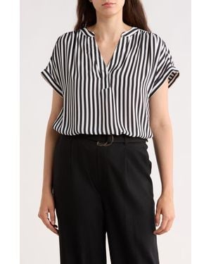 Gemma  Jane V-Neck Popover Top - Black
