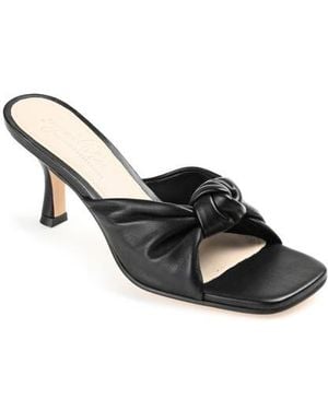 Journee Collection Finlee Sandal - Black