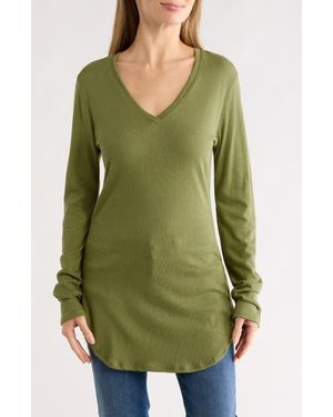 Go Couture V-Neck Long Sleeve Knit T-Shirt - Green