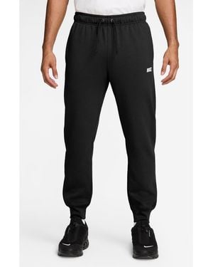 Nike Club Varsity Sweatpants - Black