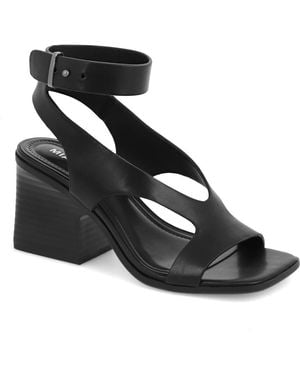 MIA Felipa Sandal - Black