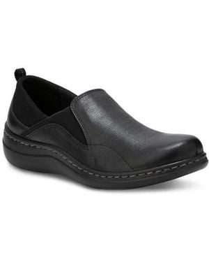 Eastland Wren Clog - Black