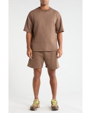 FLEECE FACTORY Short Sleeve Sweatshirt & Shorts Set - Natural