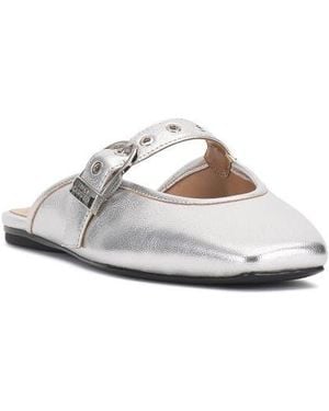Vince Camuto Vaydie Flat Mule - White