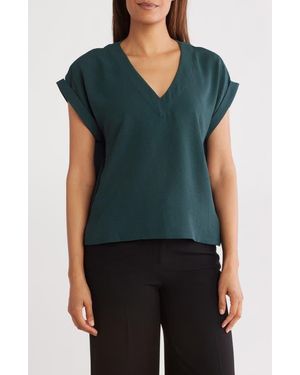 Bobeau Airflow V-Neck Top - Green