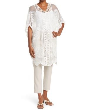 Vince Camuto Leaf Lace Topper - White