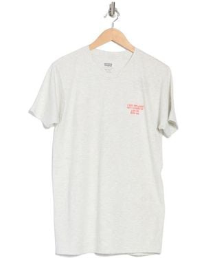 Levi's Relaxed Fit Graphic T-Shirt - White