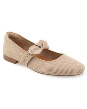 Kensie Ezir Mary Jane Flat - Natural