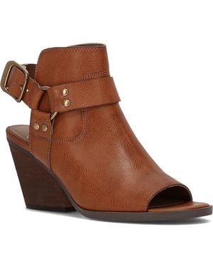 FRYE and CO Jolene Harness Sandal - Brown