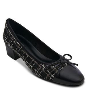 Vaneli Alesya Pump - Black