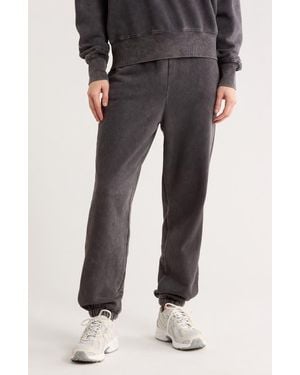 Marika Marin Fleece Sweatpants - Gray