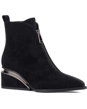 TORGEIS Marion Wedge Ankle Boot - Black