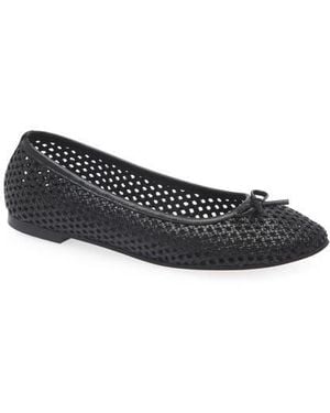 Bruno Magli Janina Woven Flat - Black