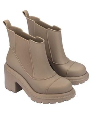 Melissa Courtney Platform Chelsea Boot - Natural