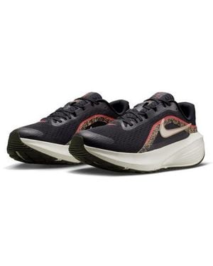 Nike Downshifter 14 Road Running Shoe - Black