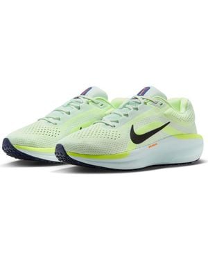 Nike Air Winflo 11 Running Shoe - Green