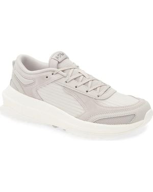 Athletic Propulsion Labs Jogger Sneaker - White