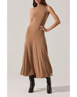 Astr Haylie Turtleneck Knit Dress - Brown