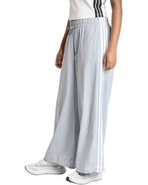 adidas Essentials 3-Stripes Lifestyle Woven Parachute Pants - Multicolor