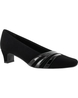 Easy Street Entice Block Heel Pump - Black