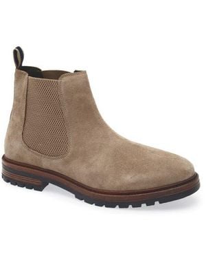 Steve Madden Emden Lug Sole Chelsea Boot - Brown
