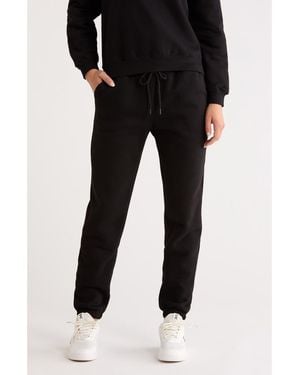 90 Degrees Varsity Vault Fleece Shorts - Black