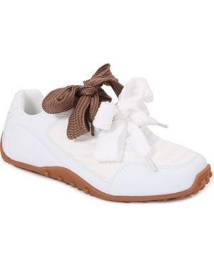 BERNESS Ribbon Lace Sneaker - White