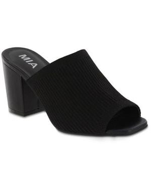 MIA Hilary Platform Sandal - Black