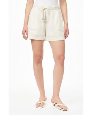 Kensie Trapunto Stitched Pocket Pull-On Shorts - White