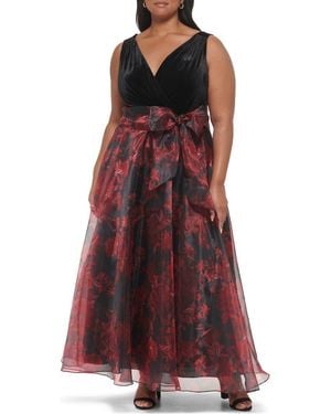 Eliza J Sleeveless Surplice Bodice Gown - Red