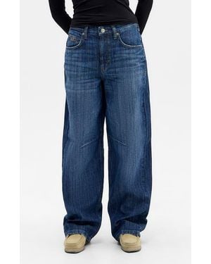 BDG Logan Stripe Barrel Leg Jeans - Blue