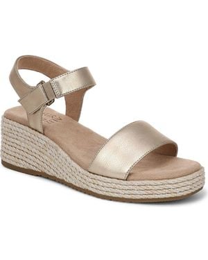 Naturalizer Goldie Wedge Sandal - Metallic