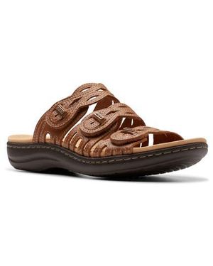 Clarks sandals clearance sale hotsell