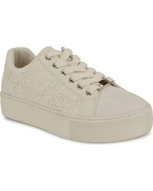 新作セール! NINE WEST プラットフォーム カジュアル スニーカー Nine West Low-top sneakers for Women | Online Sale up to 71
