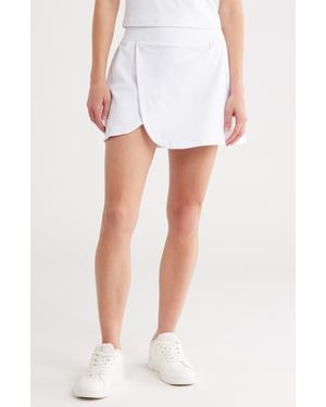 90 Degrees Wonderlink Tulip Hem Skort - White