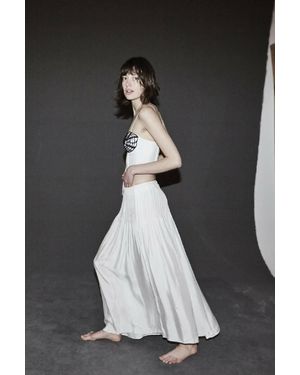 KM BY LANGE Uman White Pleated Skirt - Black