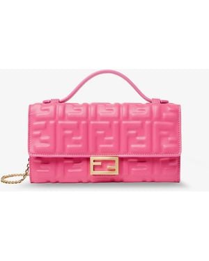 Fendi Continental With Chain Baguette Leather Shoulder Bag With Embossed Ff Logo - Pink