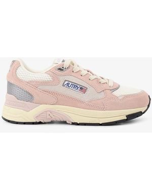 Autry Hyperway Low Mesh E Suede Trainers - Pink