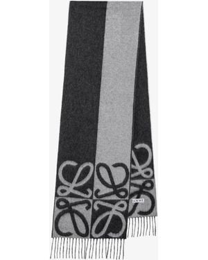 Loewe Wool And Cashmere Blend Scarf - Gray