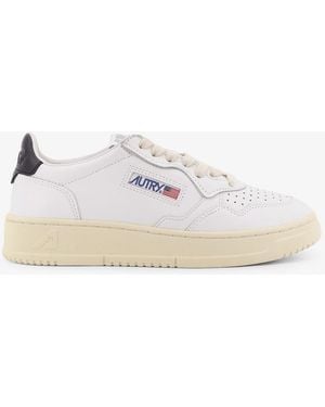 Autry Medalist Low Leather Low-Top Sneakers - White