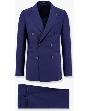 Lardini Feeling Linen Suit With Removable Iconic Brooch in