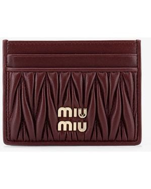 Miu Miu Matelassé Leather Card Holder With Metal Lettering Logo - Purple