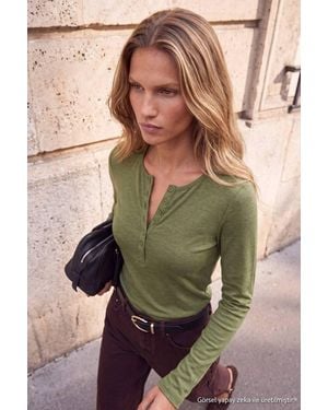 WOVCOR Crew Neck Long Sleeve Button Front Fitted Knit Blouse - Green