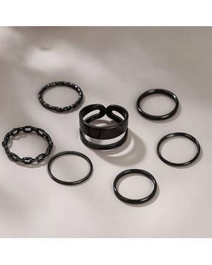 The Colourful Aura 7 Piece Multisize Band Cuff Stackable Boho Ring Set - Metallic